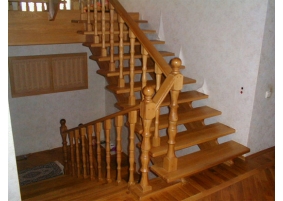 Cầu thang gỗ  ( CTG - 4 )