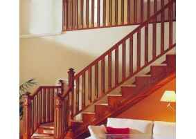 Cầu thang gỗ  ( CTG - 2 )